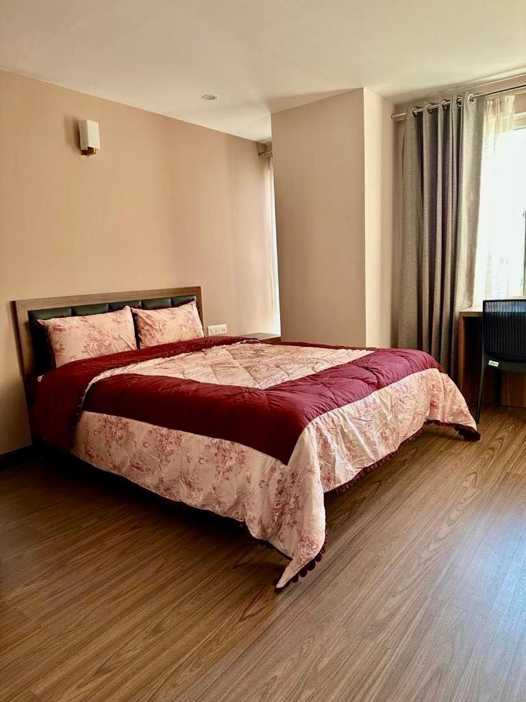 Penthouse 3 Bedroom Apartment With A Beautiful View Pokhara Esterno foto