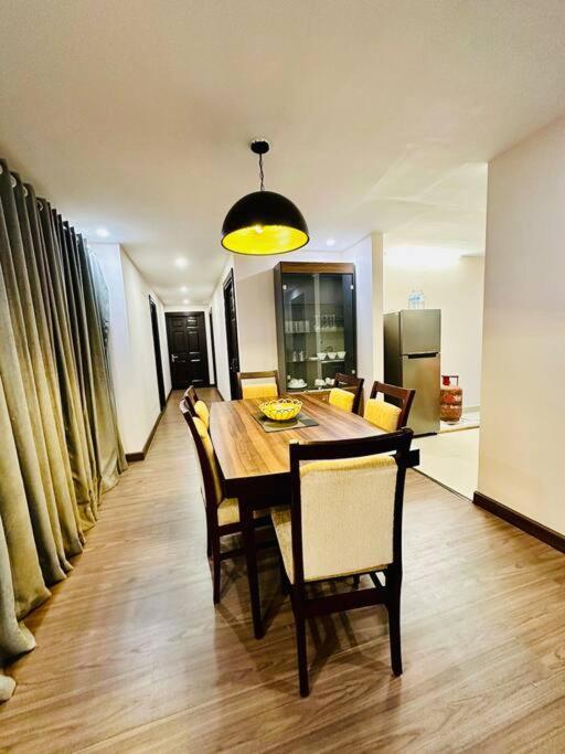 Penthouse 3 Bedroom Apartment With A Beautiful View Pokhara Esterno foto